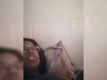 IndianBeaut  live sex cam