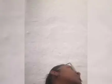 IndianBeaut  live sex cam