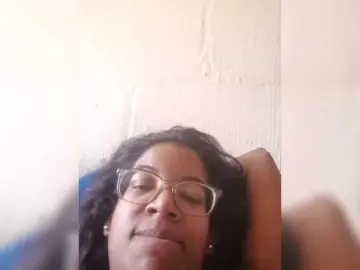 IndianBeaut  live sex cam