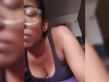 IndianBeaut  live sex cam
