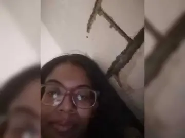 IndianBeaut  live sex cam