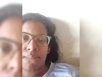 IndianBeaut  live sex cam