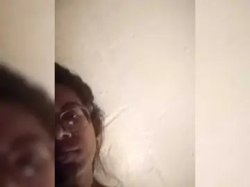 IndianBeaut  live sex cam