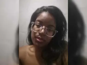 IndianBeaut  live sex cam
