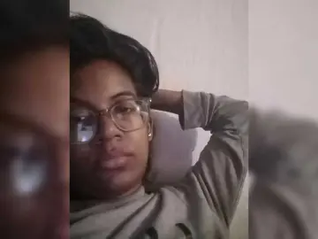 IndianBeaut  live sex cam