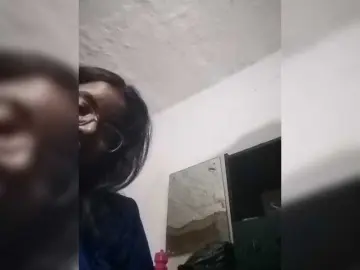 IndianBeaut  live sex cam