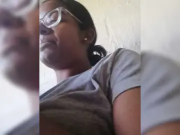 IndianBeaut  live sex cam