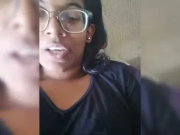 IndianBeaut  live sex cam