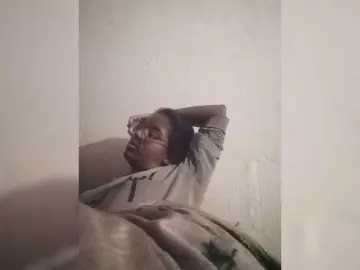 IndianBeaut  live sex cam