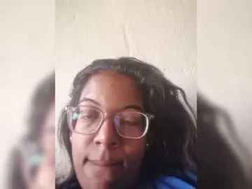 IndianBeaut  live sex cam