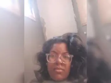 IndianBeaut  live sex cam