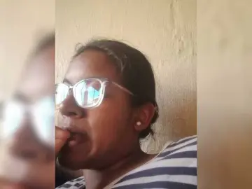 IndianBeaut  live sex cam