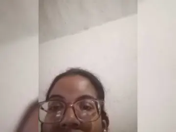 IndianBeaut  live sex cam