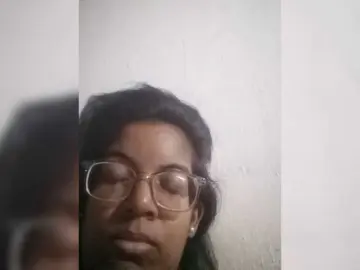 IndianBeaut  live sex cam