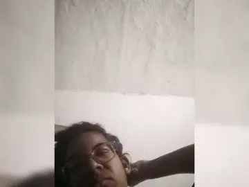 IndianBeaut  live sex cam
