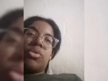 IndianBeaut  live sex cam