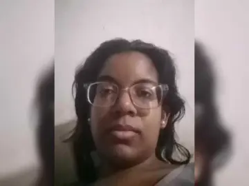 IndianBeaut  live sex cam