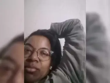 IndianBeaut  live sex cam