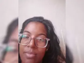 IndianBeaut  live sex cam