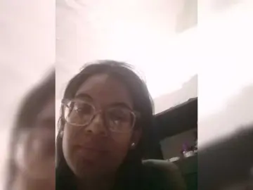 IndianBeaut  live sex cam