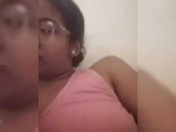 IndianBeaut  live sex cam