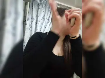 IrinaBlack002  live sex cam