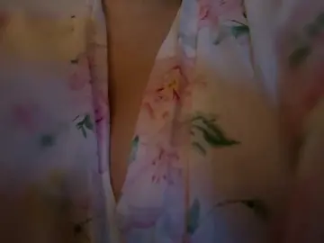 KHADISUN  live sex cam