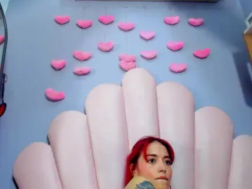 LUCYMILLER  live sex cam