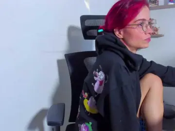 LUCYMILLER  live sex cam