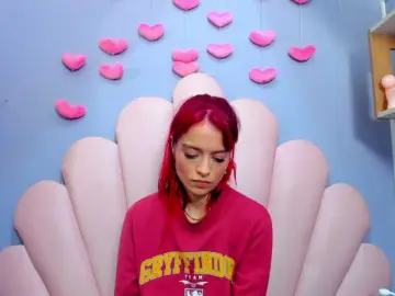 LUCYMILLER  live sex cam