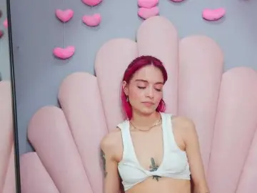 LUCYMILLER  live sex cam