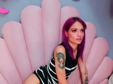 LUCYMILLER  live sex cam
