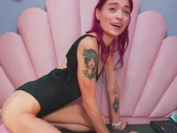 LUCYMILLER  live sex cam