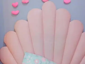 LUCYMILLER  live sex cam