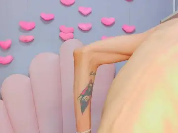 LUCYMILLER  live sex cam