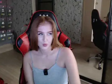 Lisichka4  live sex cam