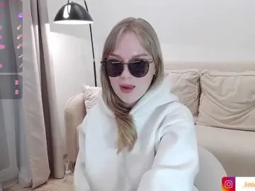 LittleForestELF2  live sex cam