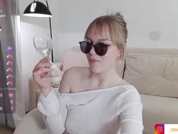 LittleForestELF2  live sex cam