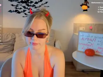 LittleForestELF2  live sex cam