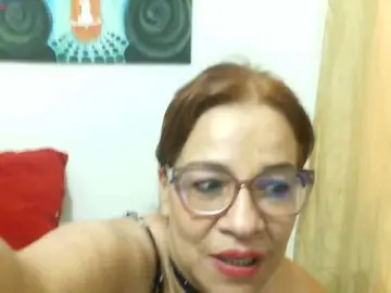 Maduragins  live sex cam