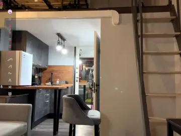 TainaJaksch  live sex cam