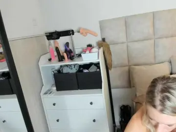 TatjanaTilers  live sex cam