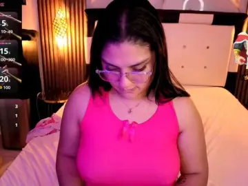 Barbie2mich  live sex cam