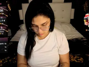 Barbie2mich  live sex cam