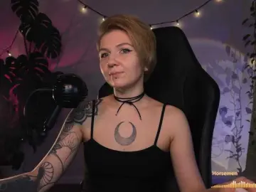 BySOVA  live sex cam