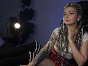 BySOVA  live sex cam