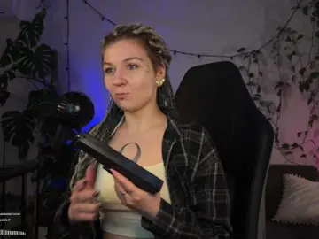 BySOVA  live sex cam