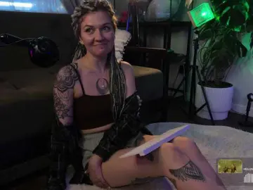 BySOVA  live sex cam