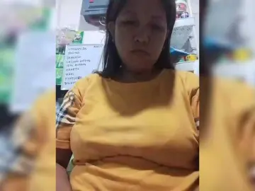 Pinaymaniac69  live sex cam