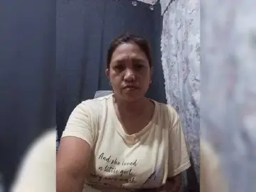 Pinaymaniac69  live sex cam